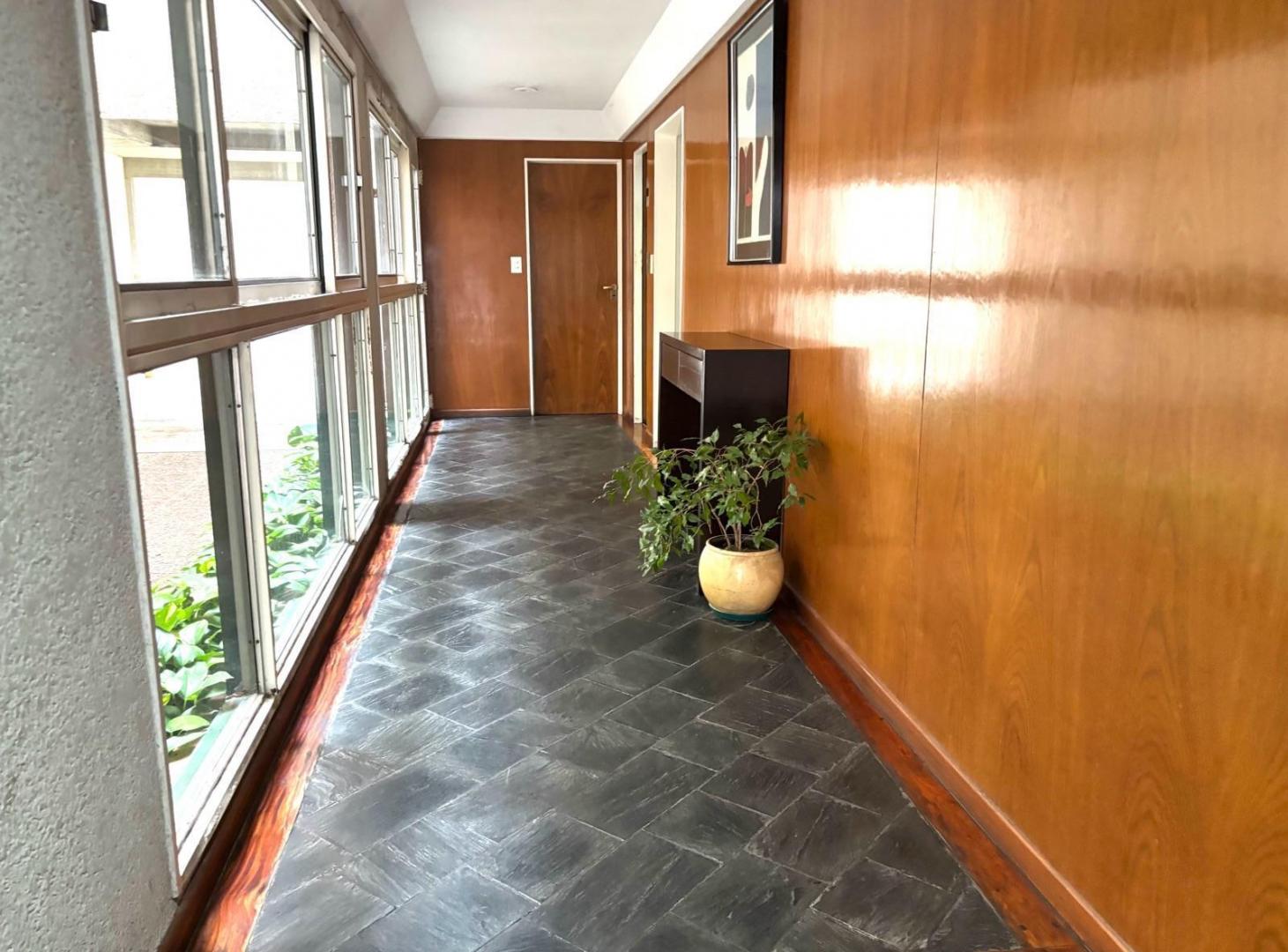 Foto de Departamento 2 ambientes - Olivos en VENTA, imagen 3