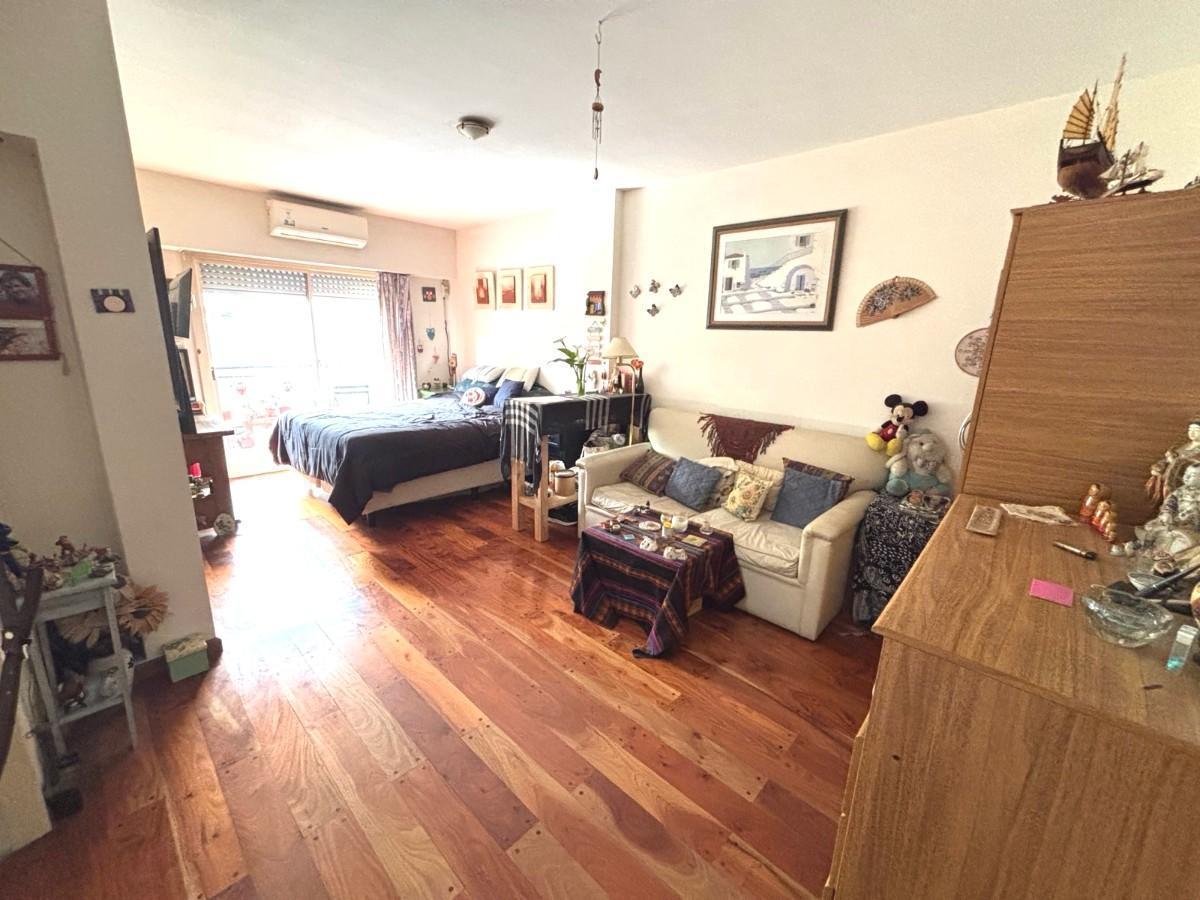 Foto de Departamento 2 ambientes - Olivos en VENTA, imagen 1