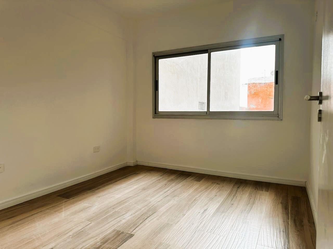 Foto de Departamento de 2 ambientes en alquiler anual apto profesional barrio, imagen 5