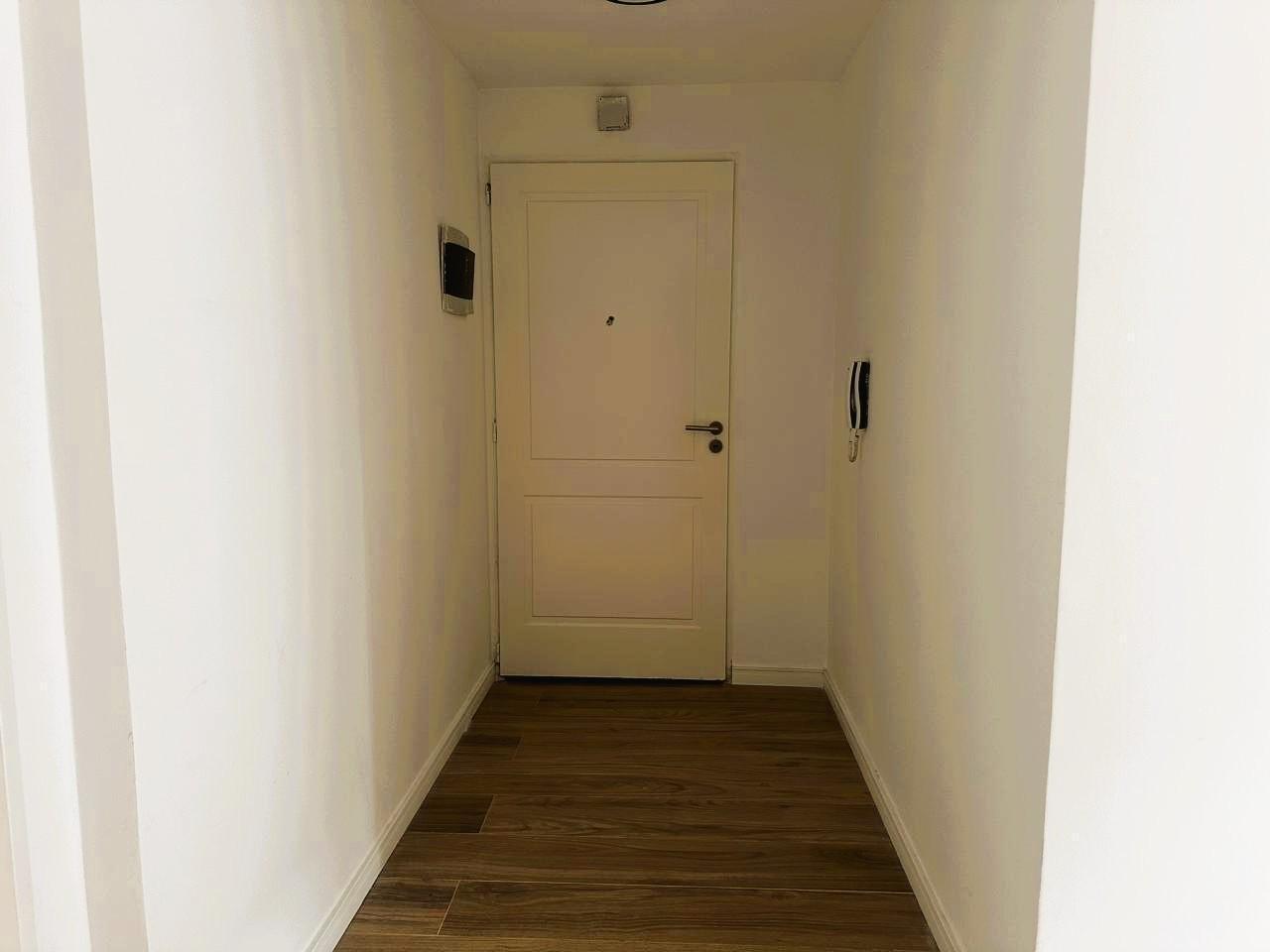 Foto de Departamento de 2 ambientes en alquiler con cochera y apto profesional, imagen 2