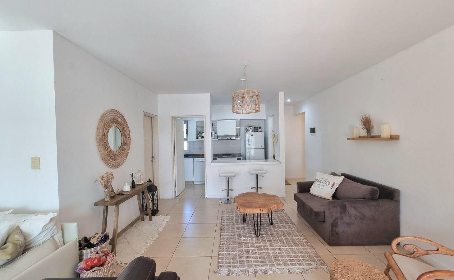 Foto de Departamento en Venta o Alquiler Temporal con muebles 3 ambientes con, imagen 3