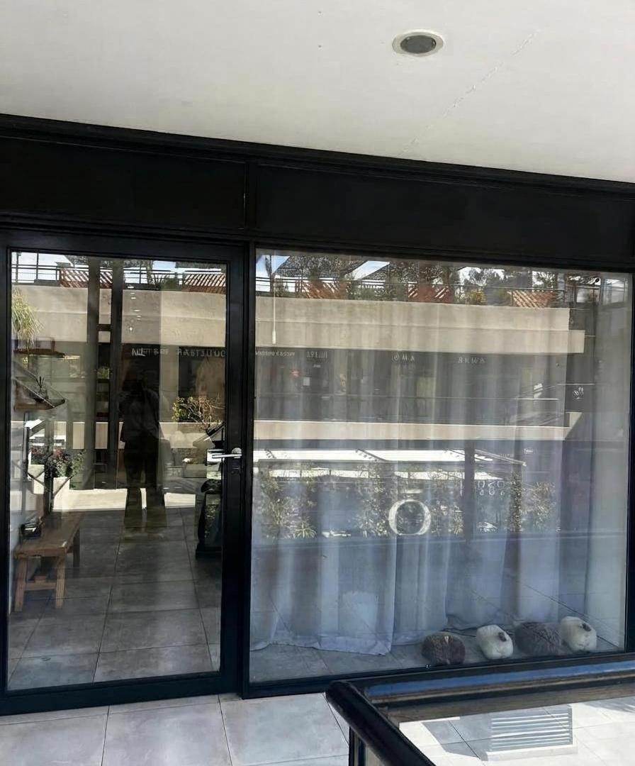 Foto de Local en ALQUILER en EUSKAL HERRIA PLAZA - Troncos Del Talar, imagen 1