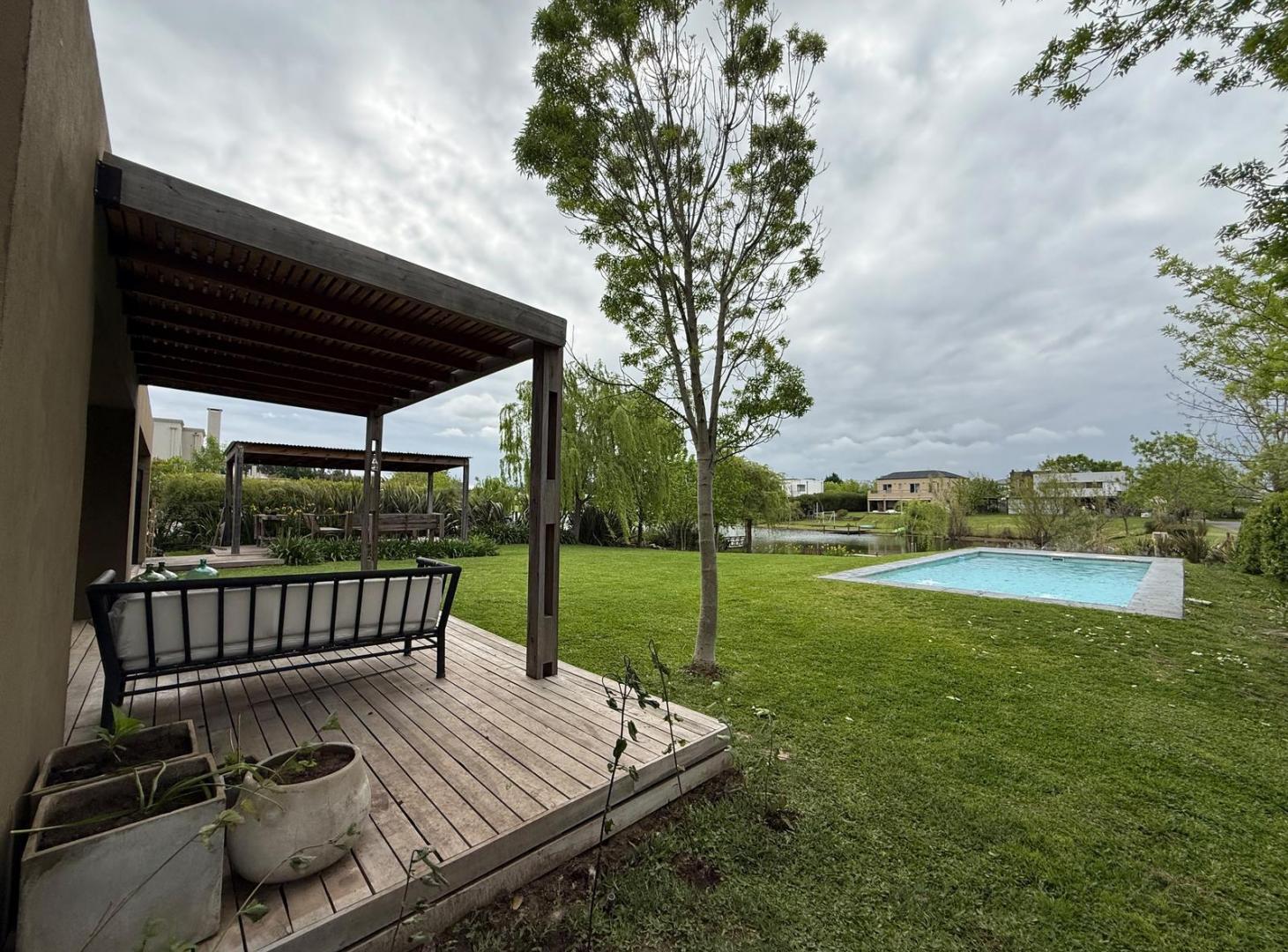 Foto de Casa con salida a la laguna, imagen 1