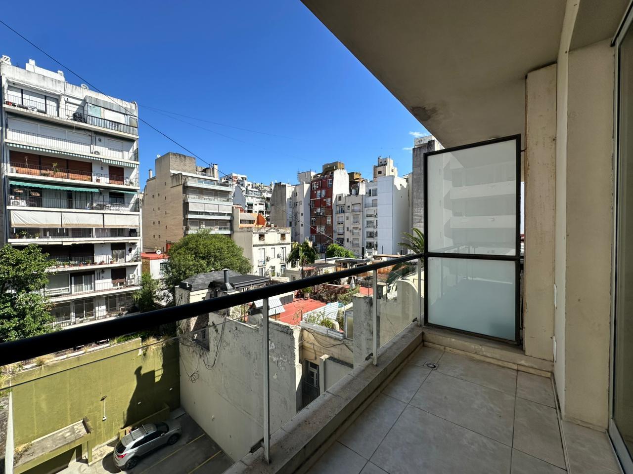 Foto de Departamento azcuenaga en Alquiler, imagen 2
