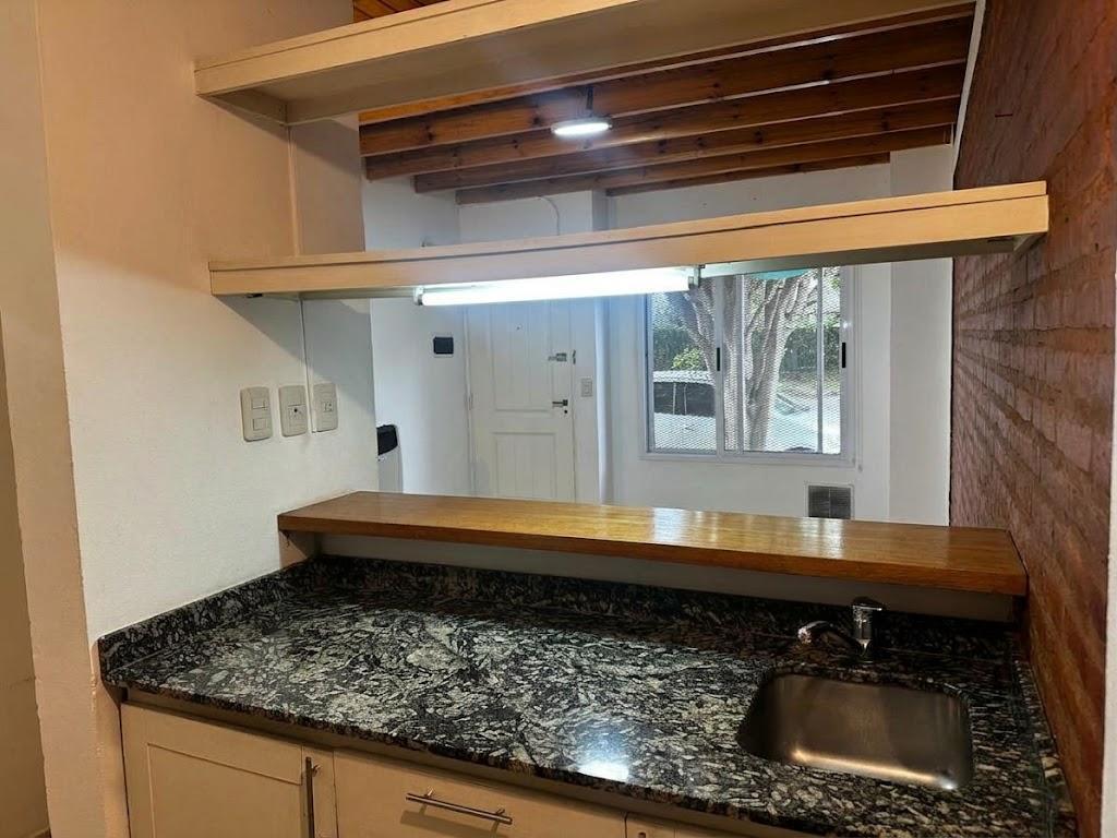 Foto de Alquiler de departamento dúplex de 2 ambientes en Haedo, imagen 3