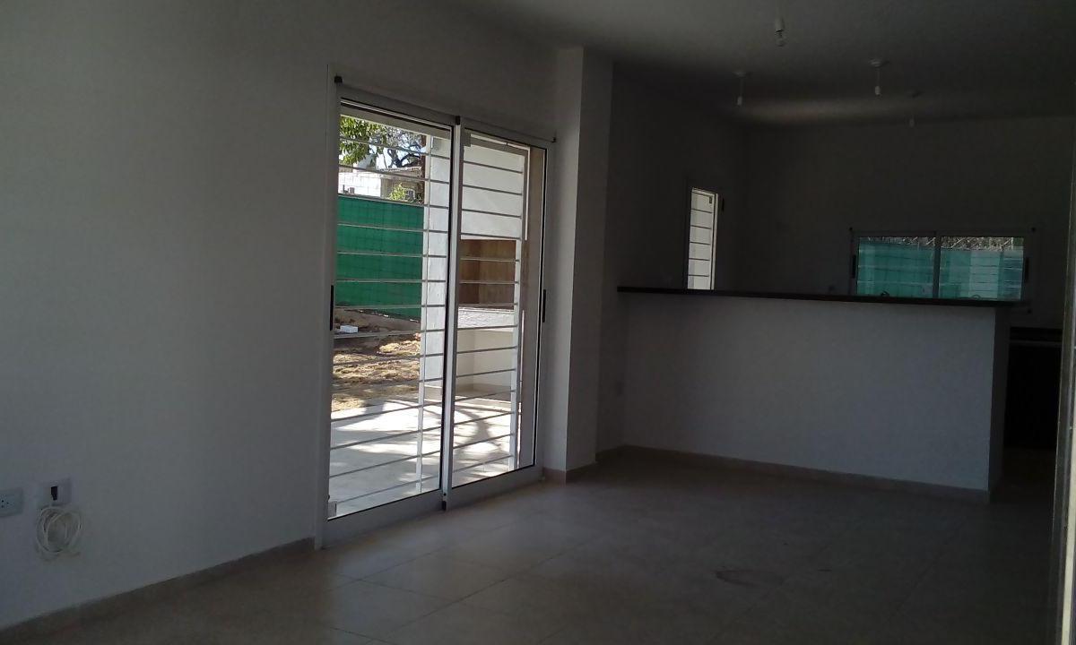 Foto de VILLA ALLENDE APTO CREDITO DUPLEX EN VENTA 2 DORMITORIOS EN HOUSING, imagen 4