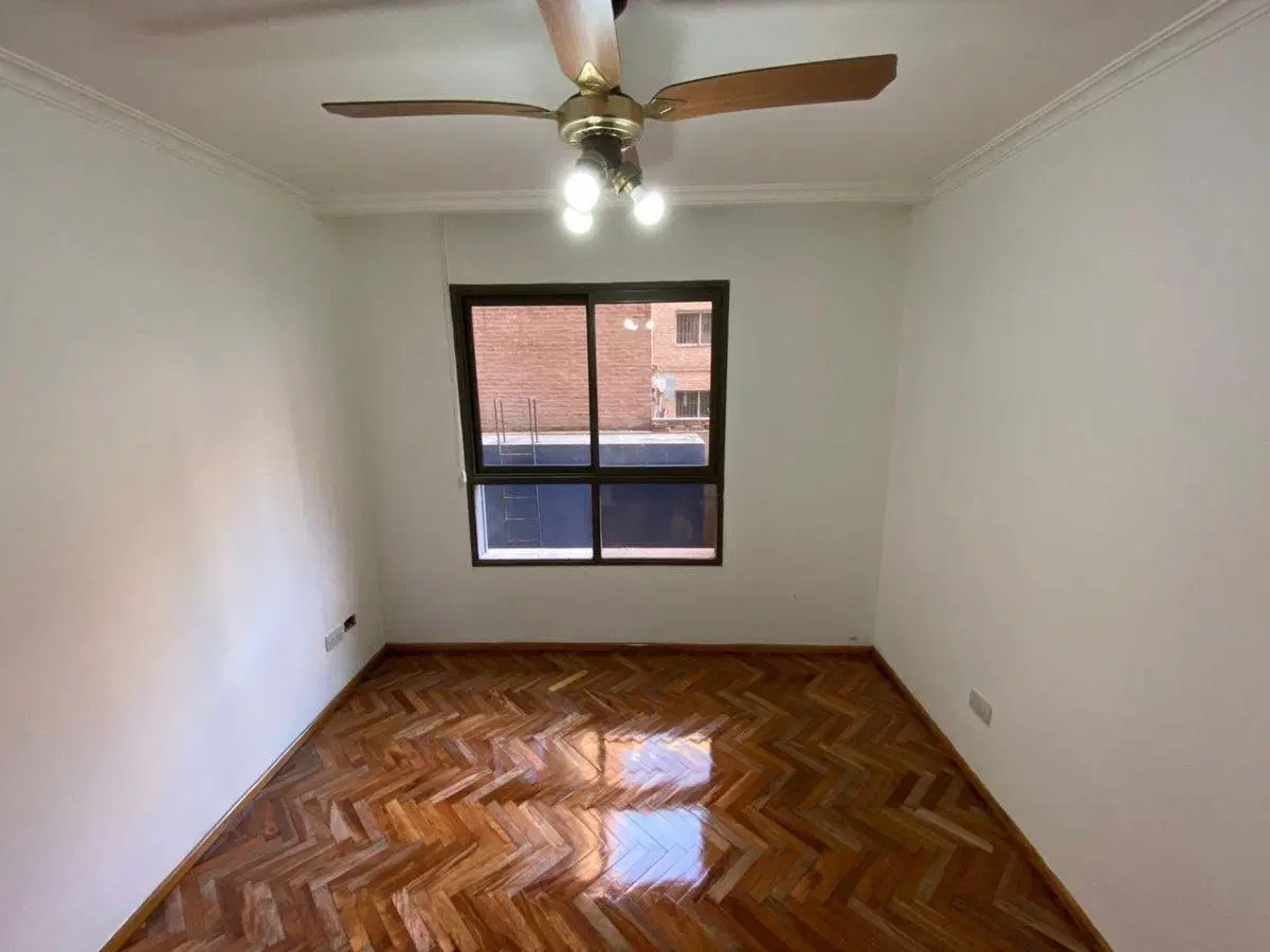 OPORTUNIDAD NUEVA CORDOBA VENTA DE DEPARTAMENTO DE 1 DORMITORIO 4