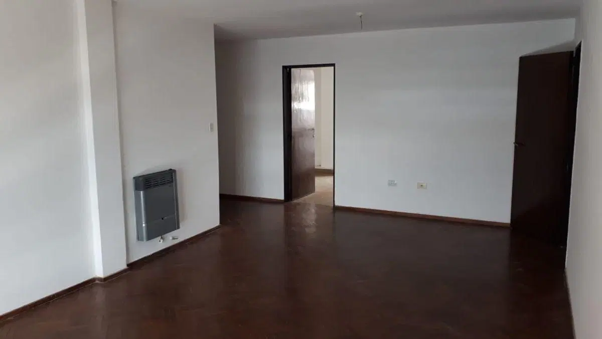 NUEVA CORDOBA ALQUILER DEPARTAMENTO 3 DORMITORIOS CON BALCON 1