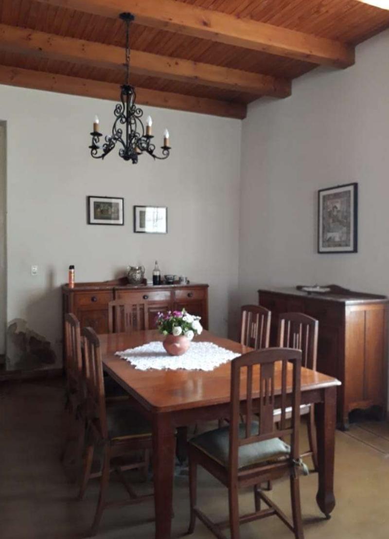 Villa Allende Casona en Venta 4