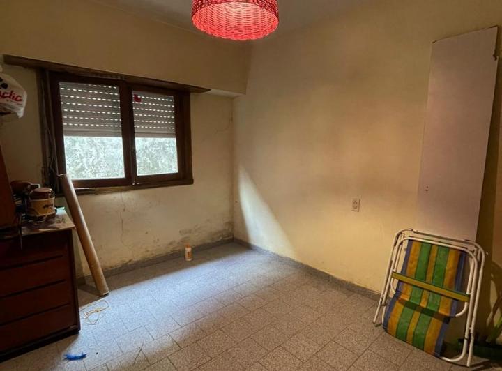 Venta en Blok. Casa mas departamento mas quincho. APTO CREDITO 5