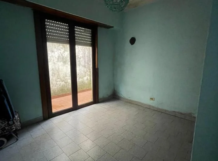 Venta en Blok. Casa mas departamento mas quincho. APTO CREDITO 2