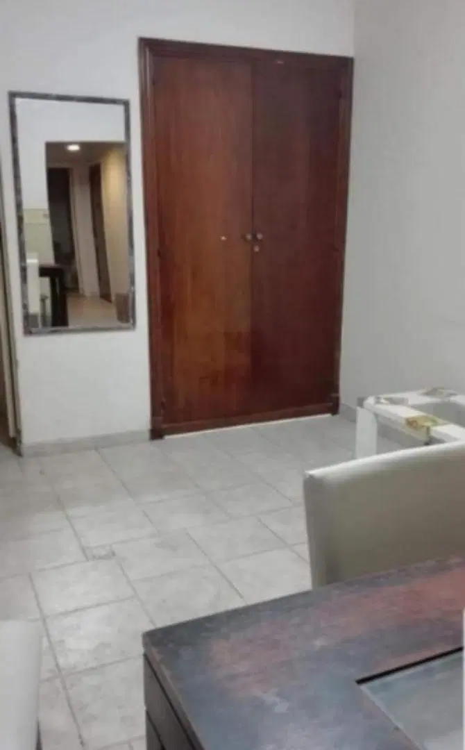 Departamento 3 amb con dependencia a la calle 5