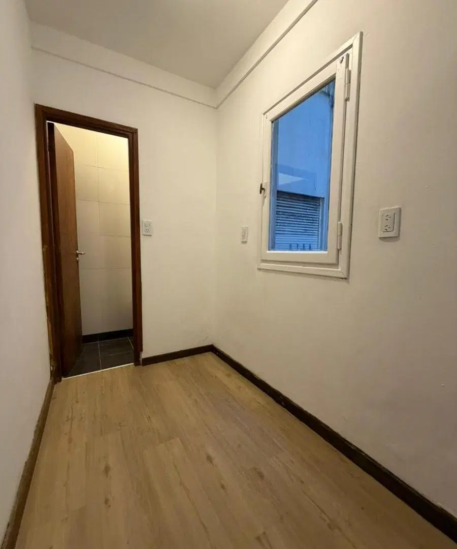 Departamento EN VENTA 2 AMBIENTES CON DEPENDENCIA 3