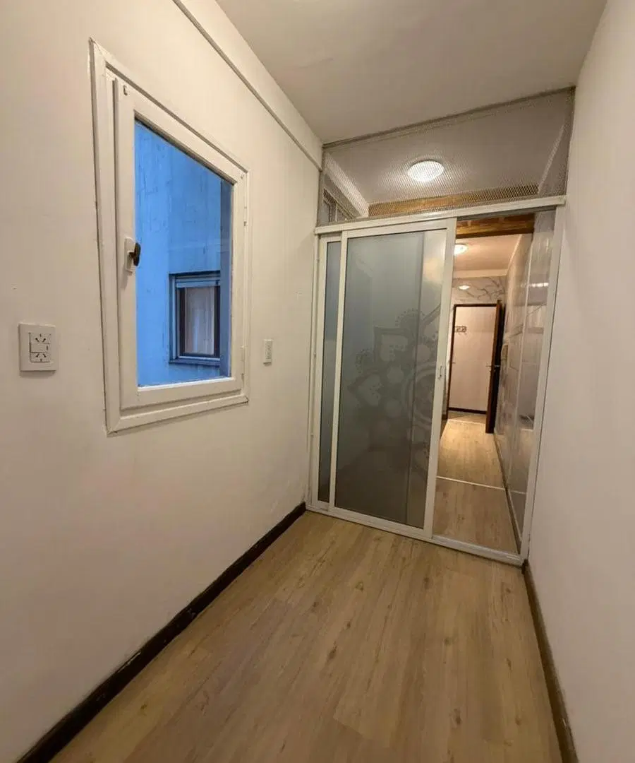 Departamento EN VENTA 2 AMBIENTES CON DEPENDENCIA 4