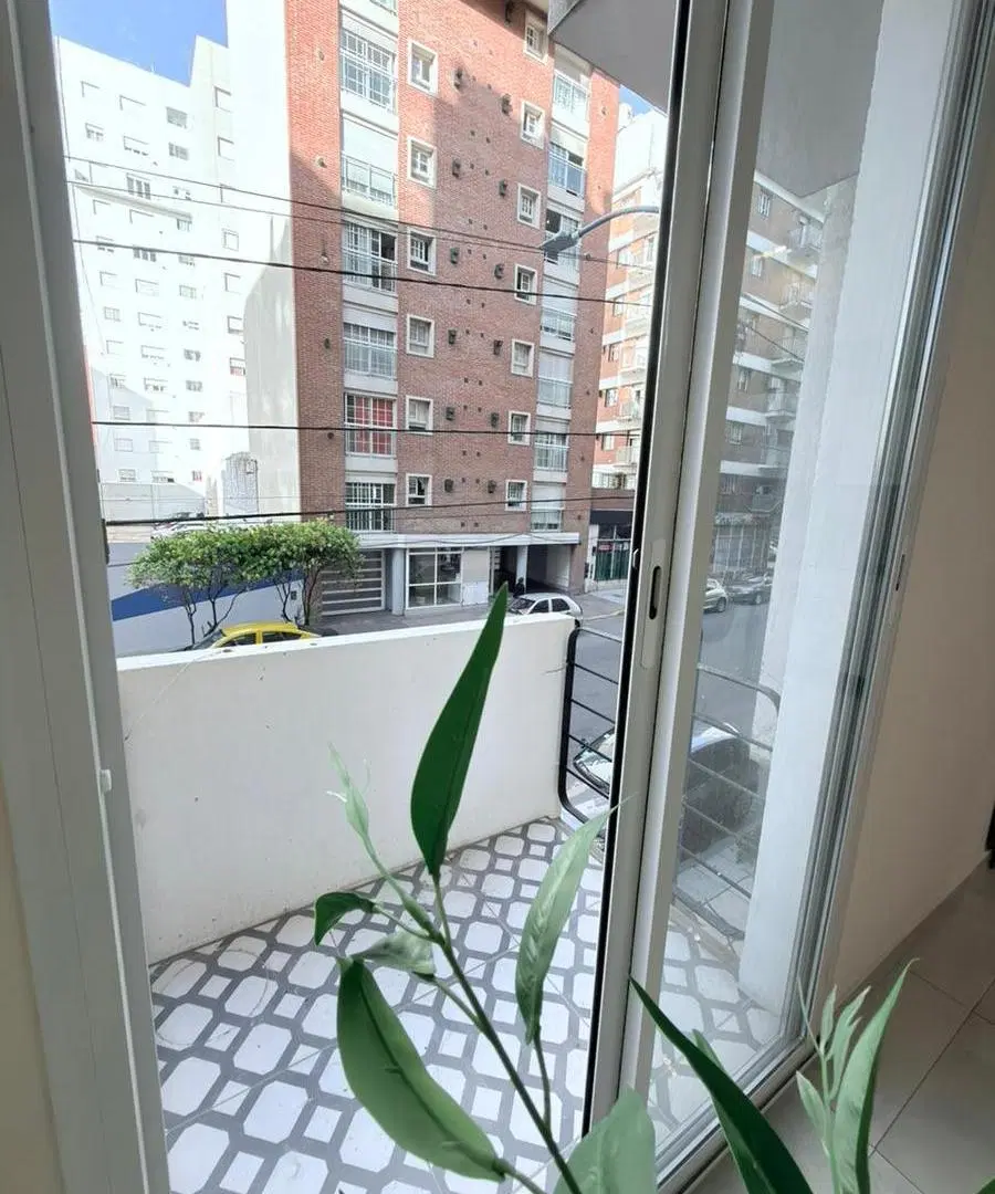 Departamento EN VENTA 2 AMBIENTES CON BALCÓN A LA CALLE 3