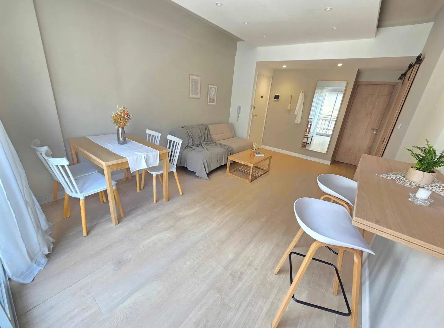 Departamento EN VENTA 2 AMBIENTES A LA CALLE CON BALCON FRANCES 2