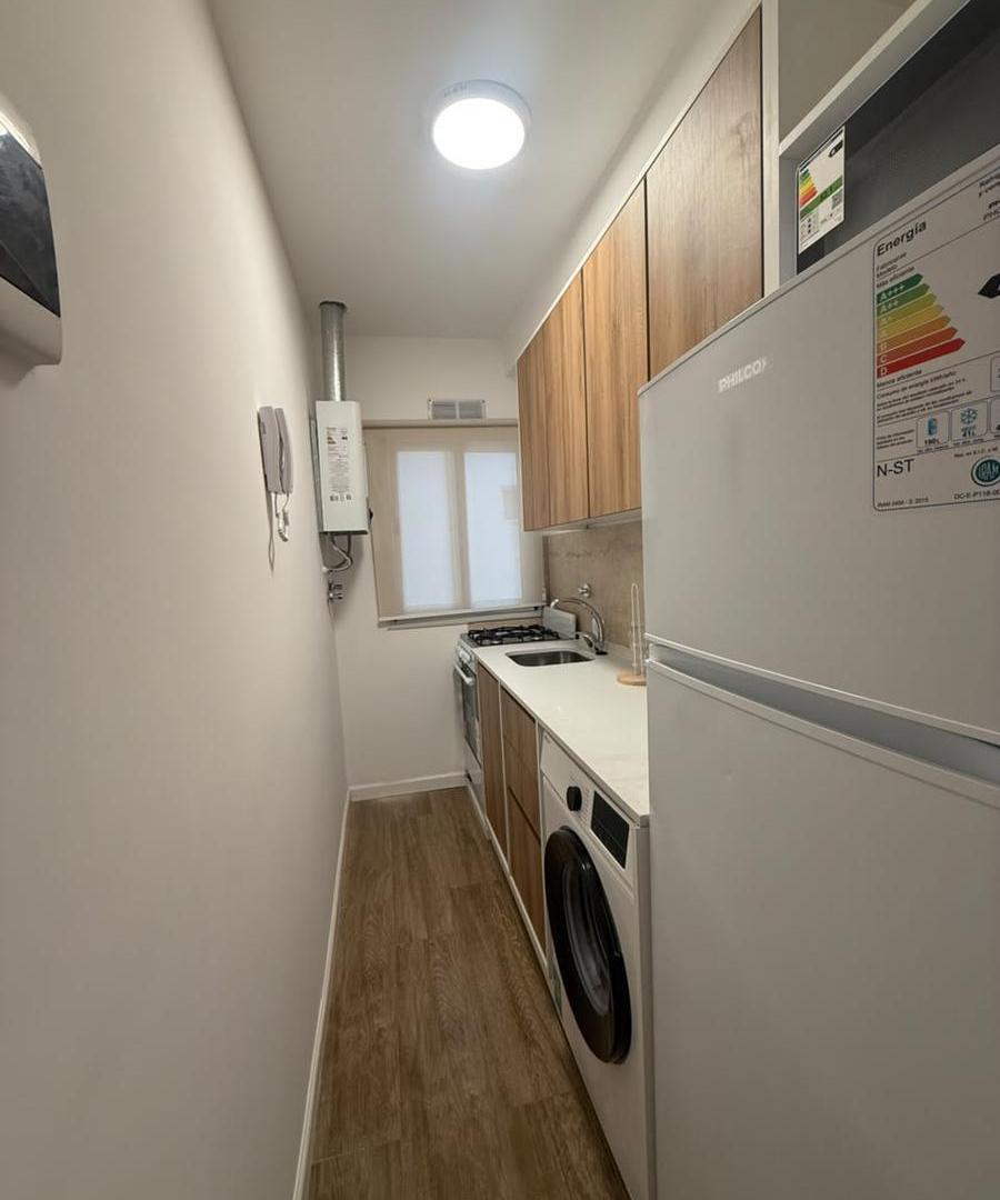 Foto de Departamento EN VENTA 3 AMBIENTES AL CONTRAFRENTE RECICLADO, imagen 3