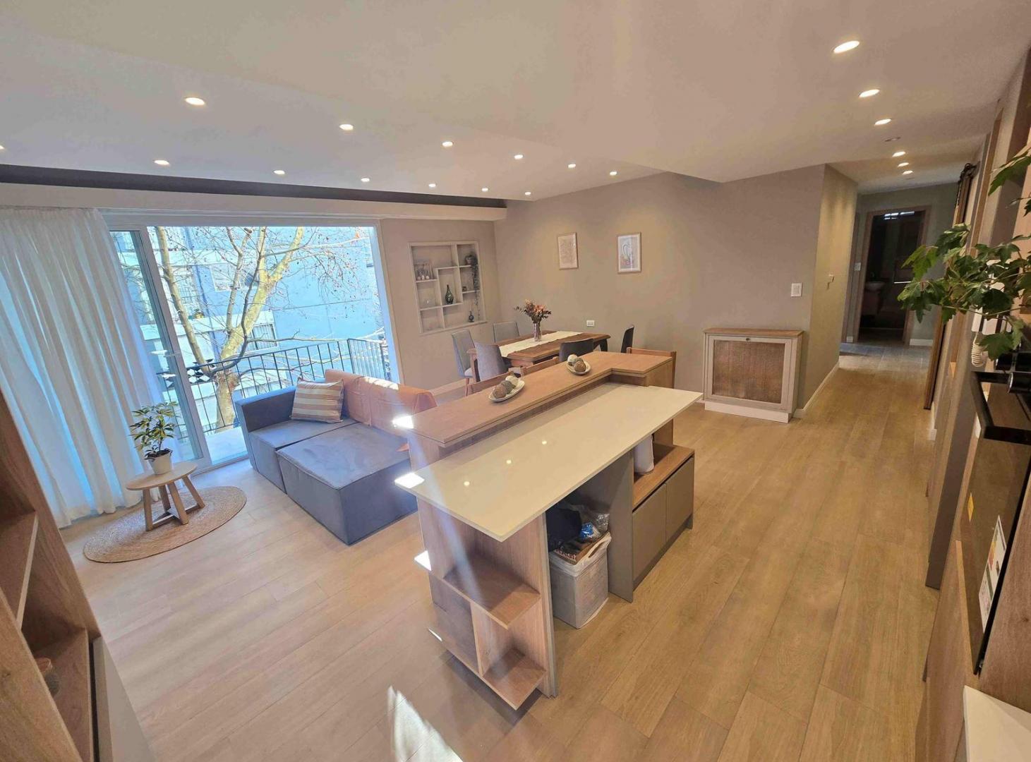 Foto de Departamento EN VENTA 4 AMBIENTES CON BALCÓN APAISADO, imagen 2