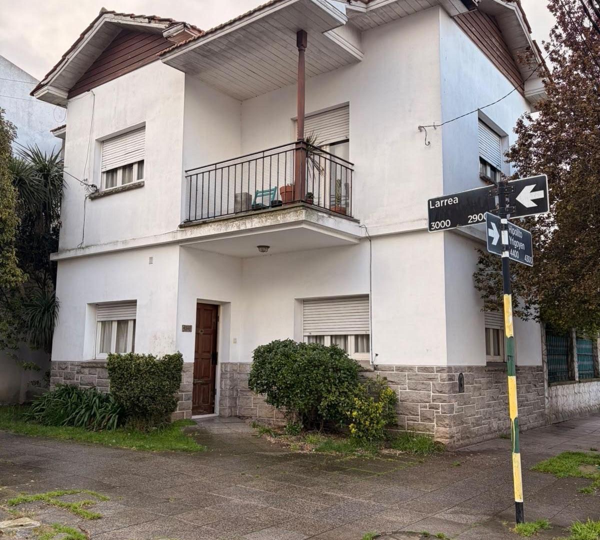 Casa 4 ambientes con excelente ubicacion