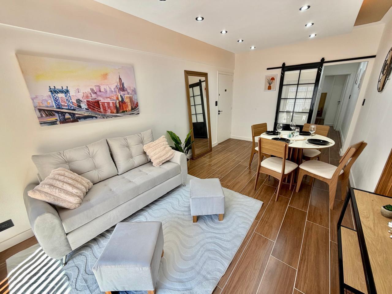 Foto de Departamento EN VENTA 2 AMBIENTES A LA CALLE CON BALCÓN, imagen 3