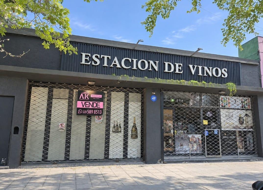 Foto de Venta - Dos locales con oficinas en planta alta, imagen 1