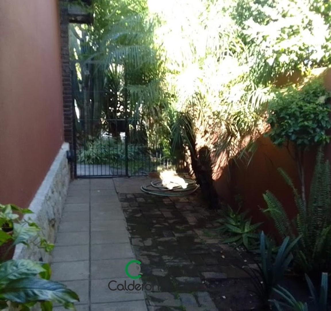 Casa en Venta Ubicado en Moreno, G. B. a. Zona Oeste 4