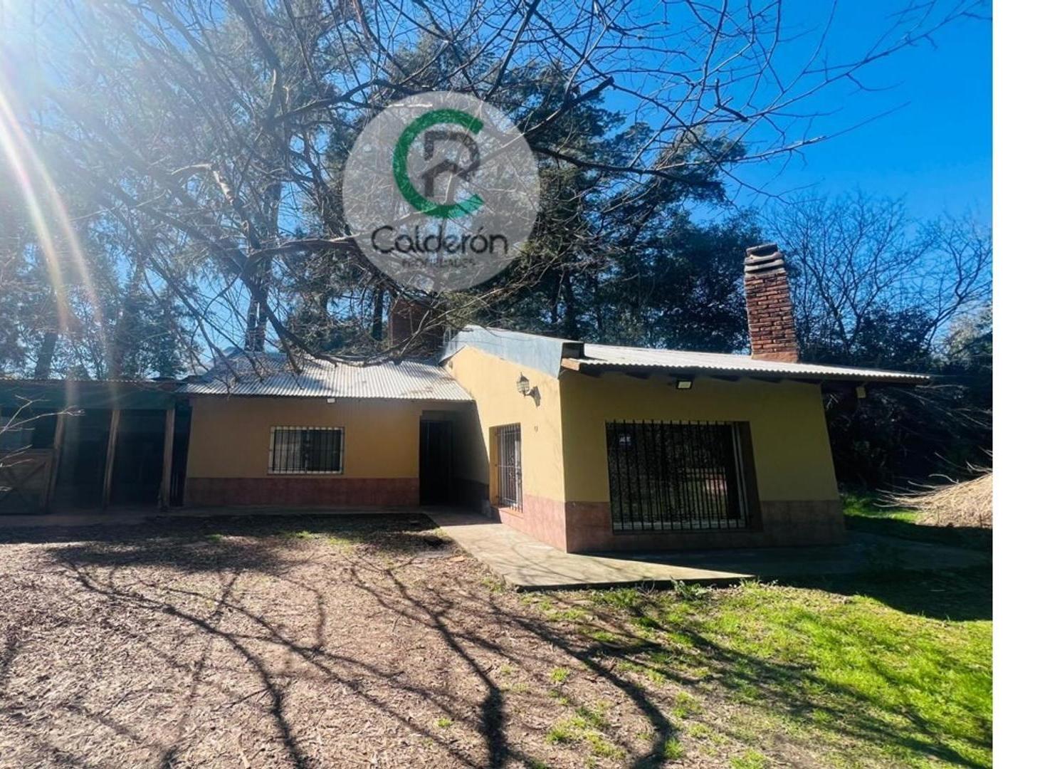 Casa Quinta en  Venta Francisco Álvarez Moreno