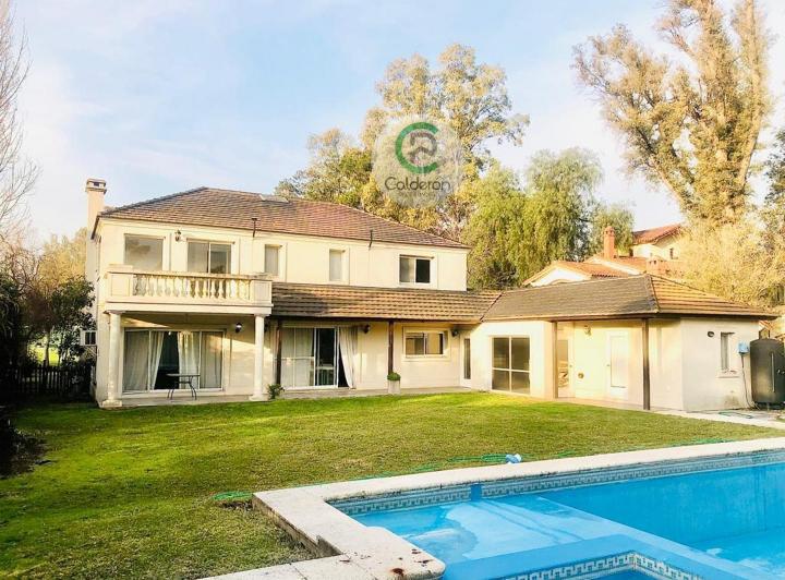 Casa en Alquiler Barrio Cerrado Campos de Alvarez 1