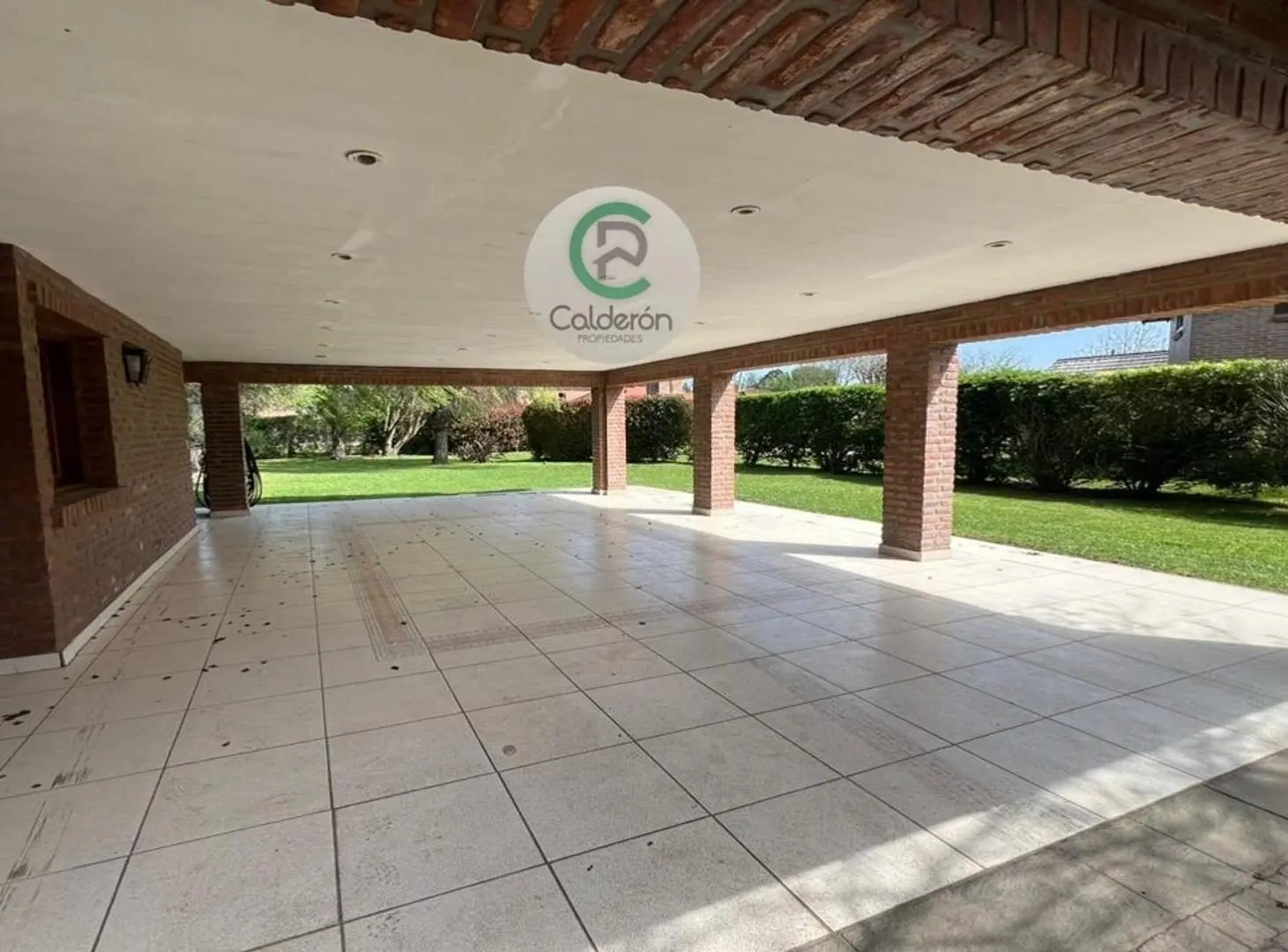 Casa en Alquiler Country Club Banco Provincia 3