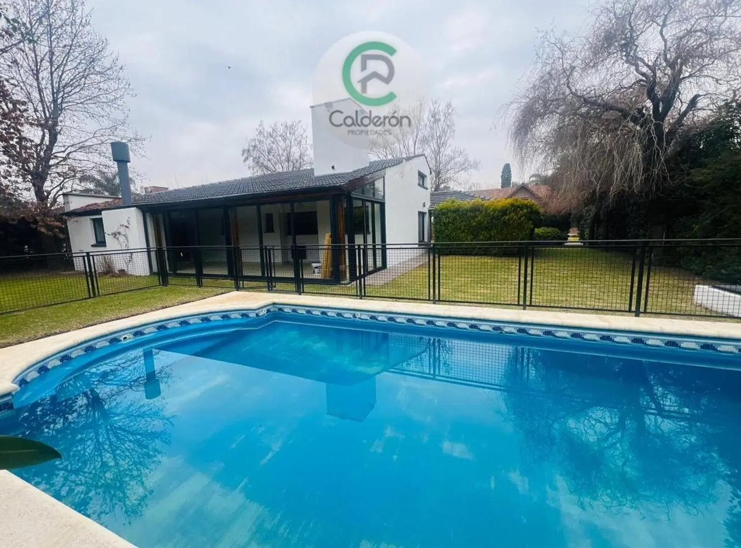 Casa en Alquiler Country Club Banco Provincia 3