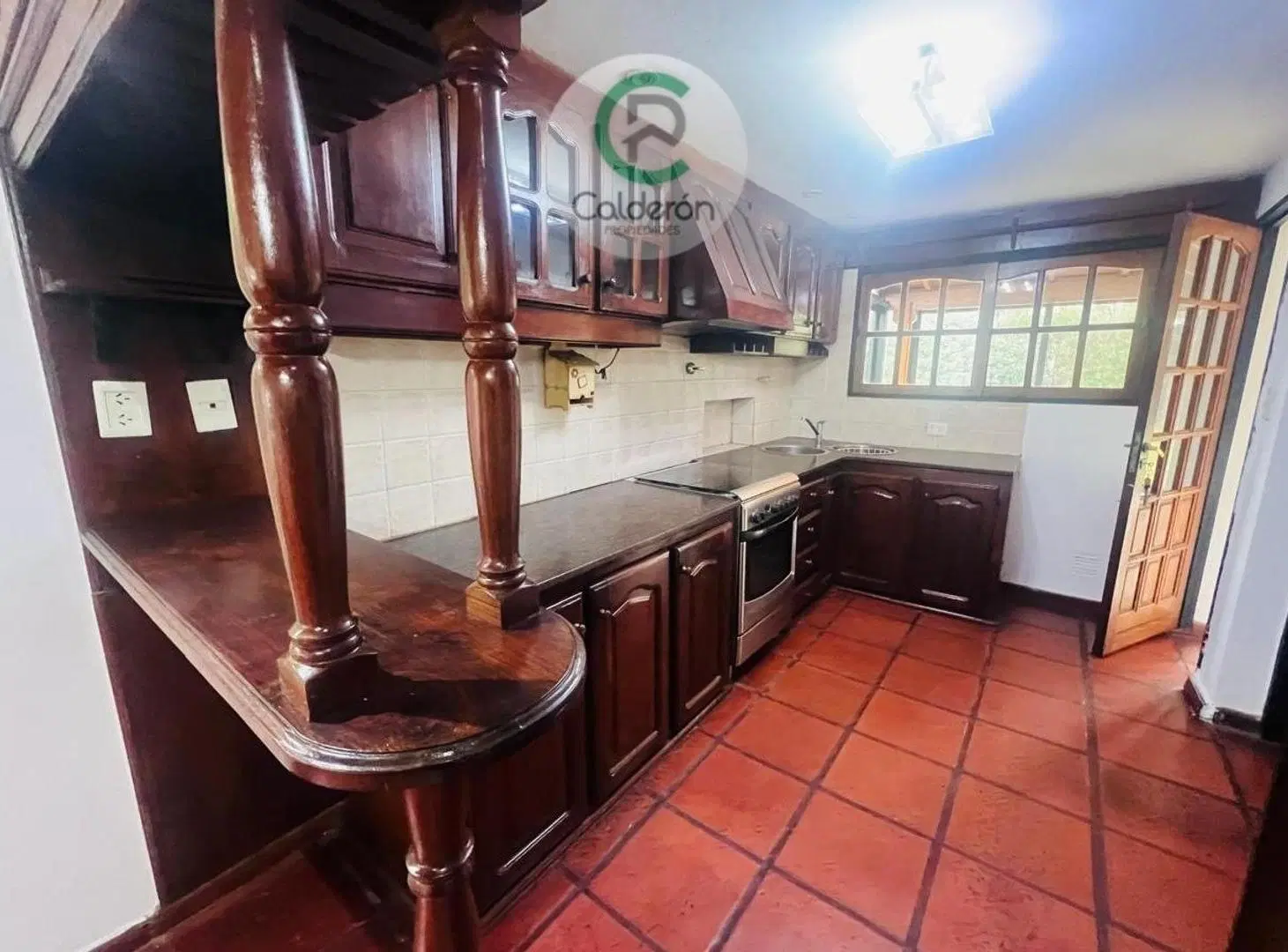 Casa en Alquiler Country Club Banco Provincia 8