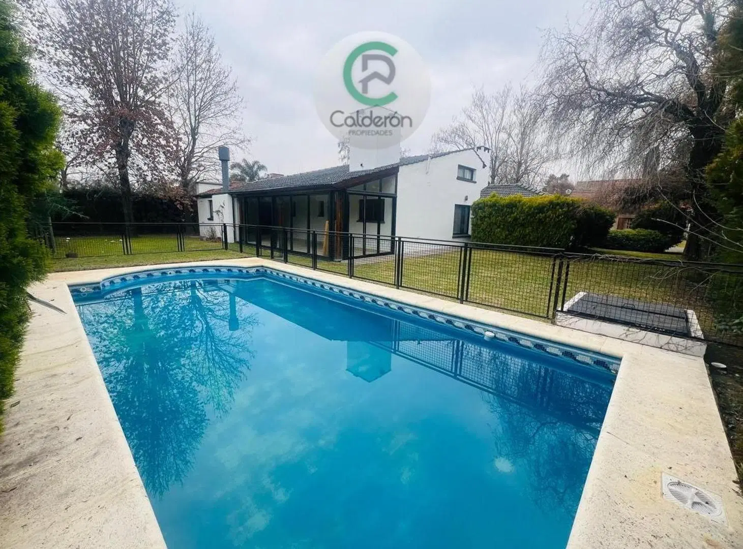 Casa en Alquiler Country Club Banco Provincia 2