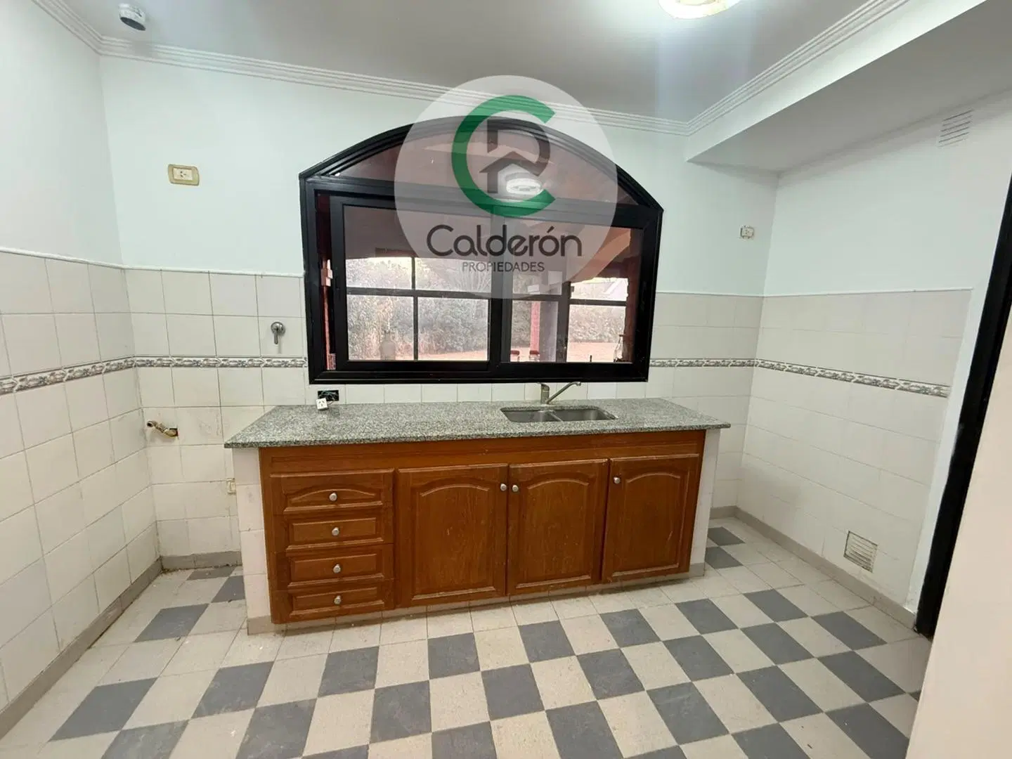 Casa en Venta Barrio Cerrado Campos de Álvarez OPORTUNIDAD 5