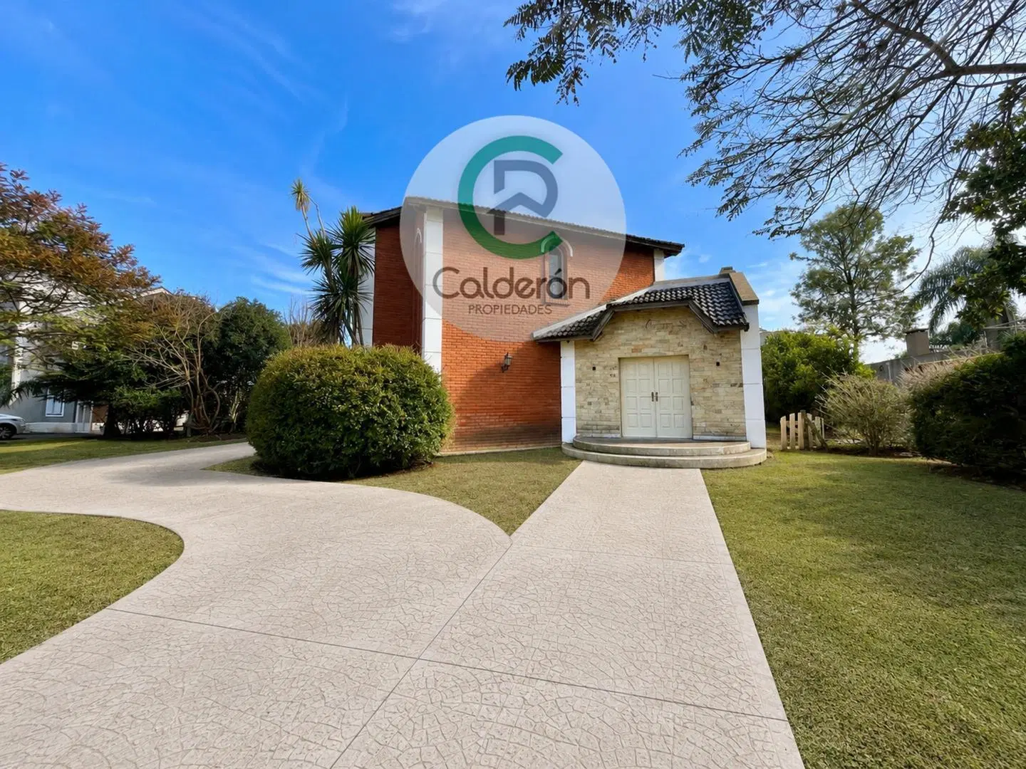 Casa en Venta Barrio Cerrado Campos de Álvarez OPORTUNIDAD 4