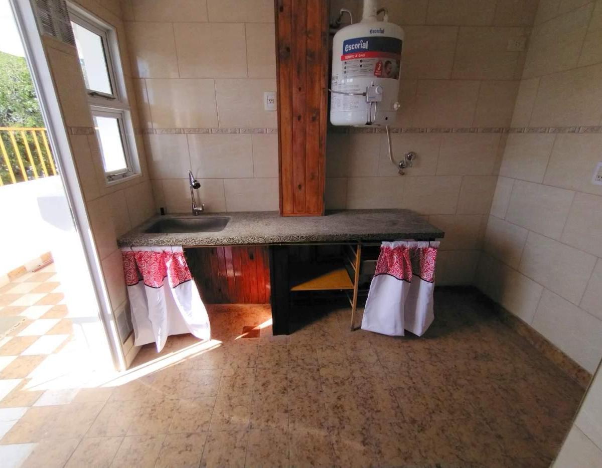 Janssen 1950. Departamento en Venta en Esperanza 3
