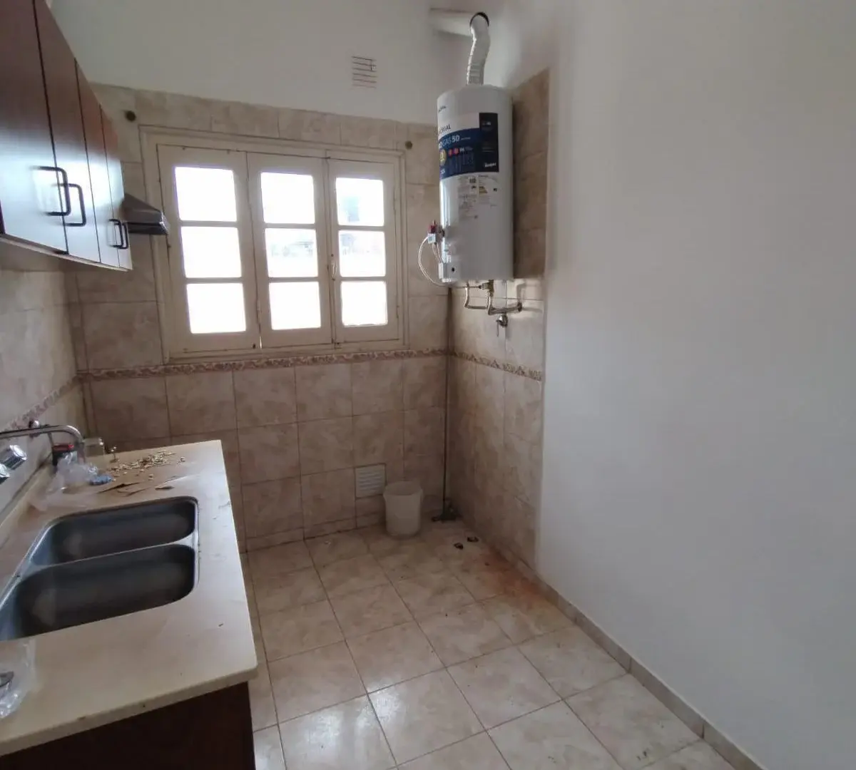Sarmiento 2089- Departamento en Alquiler en Esperanza 4