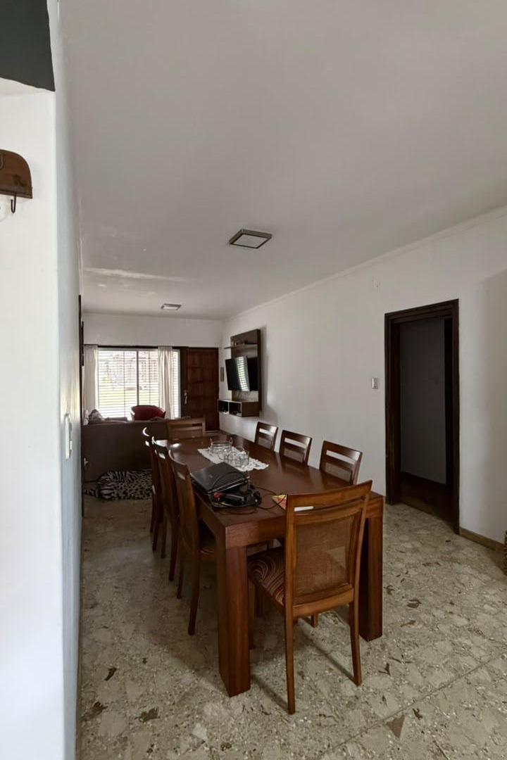 Foto de Vivienda Familiar frente al Parque de la Agricultura, imagen 2