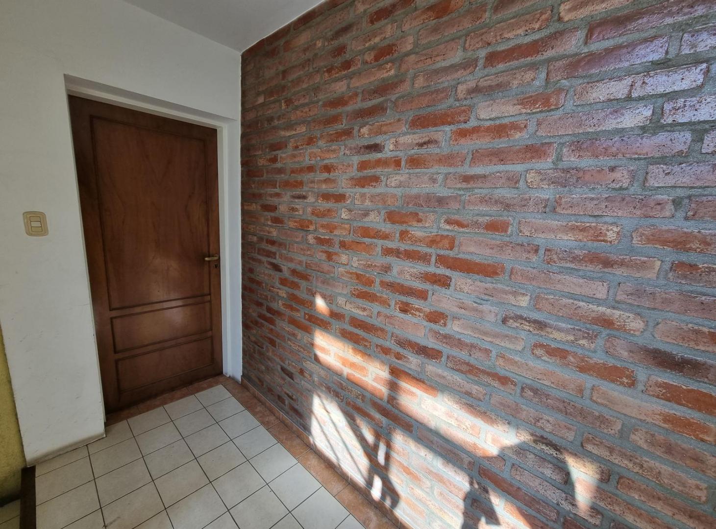 Foto de ALQUILER - Departamento 1 Dormitorio con Balcón - Cofico, imagen 5