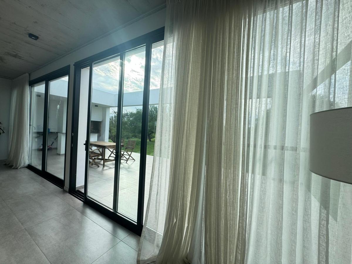 Casa Nueva en Alta Gracia Country Golf 4