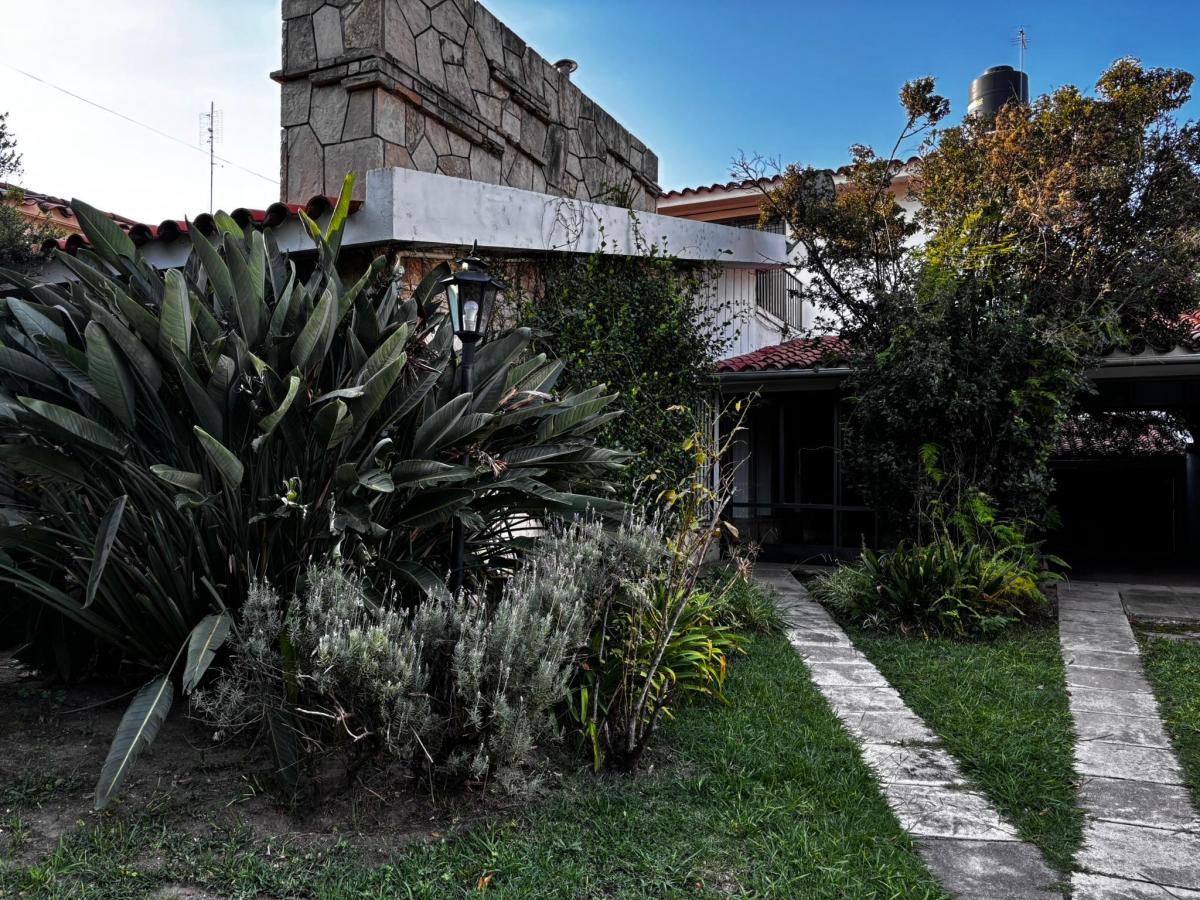 Hermosa Casa en Calle Agustin Aguirre - Alta Gracia - a m de Casco Histórico 4