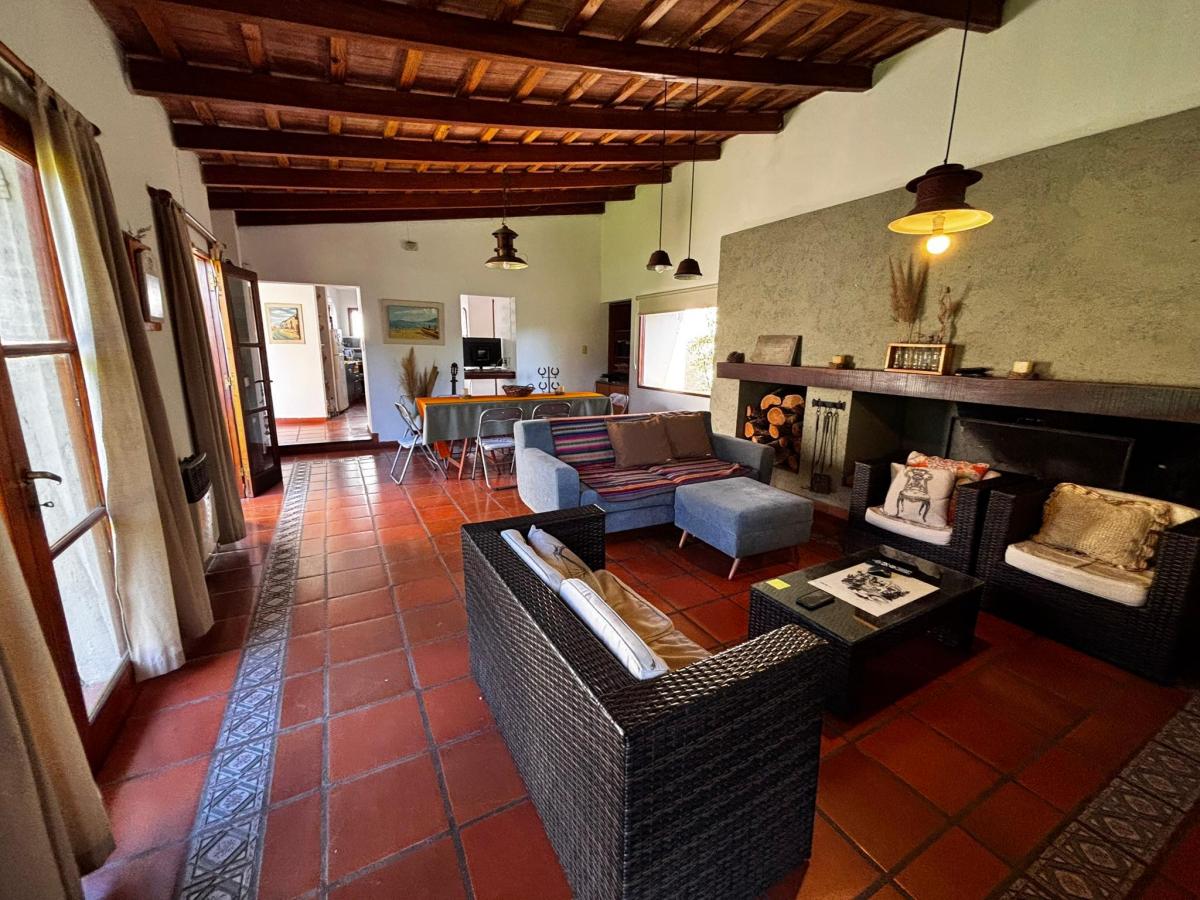 Casa Villa La Bolsa - El Descanso - Calle Mendoza Esquina Cordoba 3