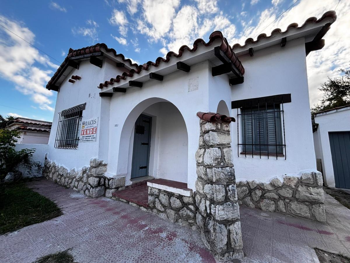 Chalet Reciclado en Calle San Martin a m Arroyo - Alta Gracia 4