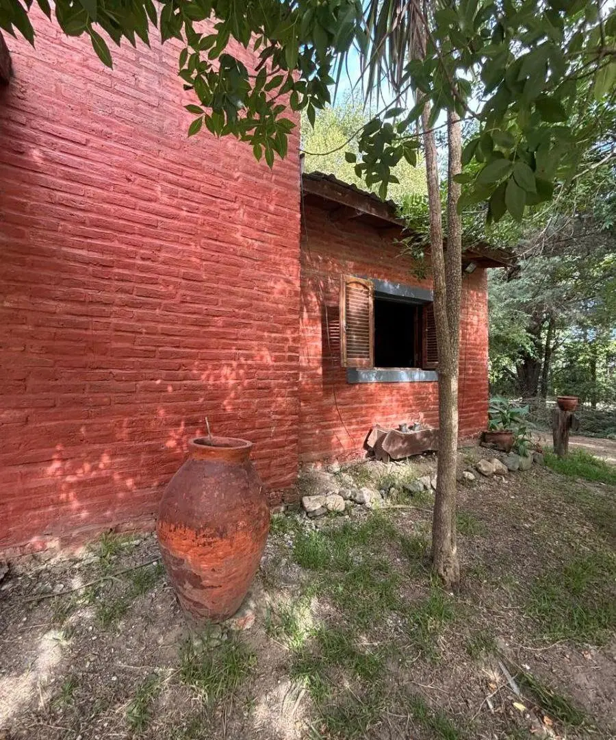 CASA+ POSIBILIDAD DE DPTO EN ANISACATE-BARRIO PARQUE EL AROMO 3