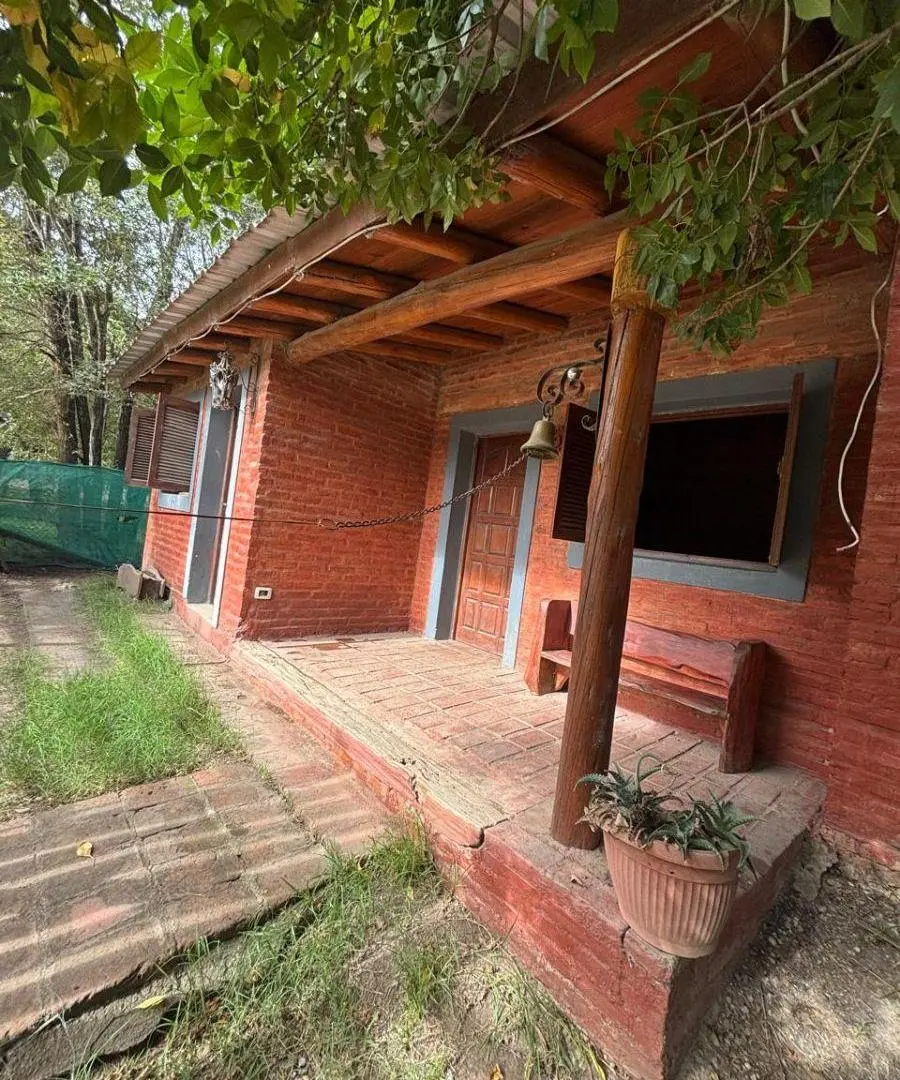 CASA+ POSIBILIDAD DE DPTO EN ANISACATE-BARRIO PARQUE EL AROMO 1