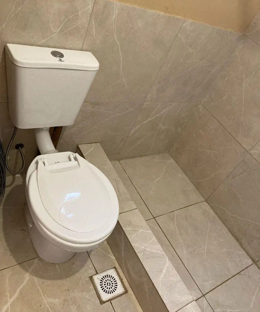 CASA TIPO MONOAMBIENTE CON GRAN LOTE EN JOSE DE LA QUINTANA 3