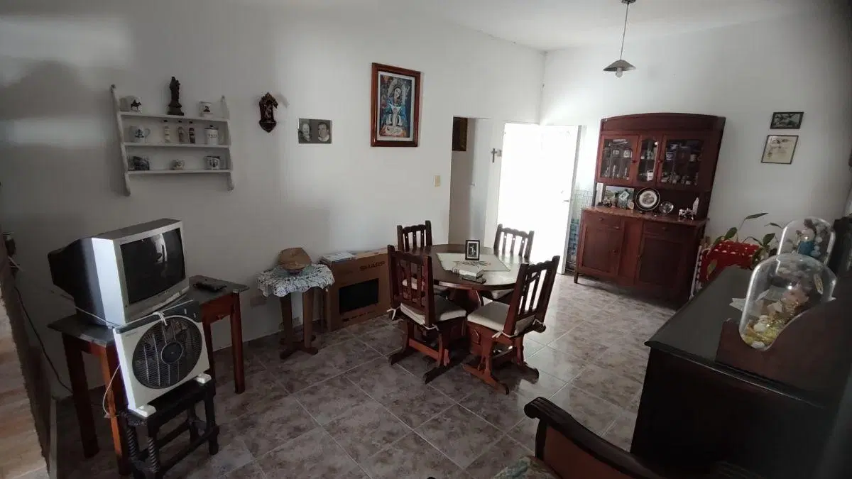 CASA CALLE CATAMARCA- CASI COSTANERA DE ARROYO ALTA GRACIA 4