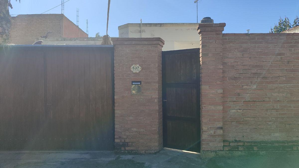 Foto de NUEVO PRECIO! CASA CALLE CATAMARCA- CASI COSTANERA DE ARROYO ALTA GRACIA, imagen 3