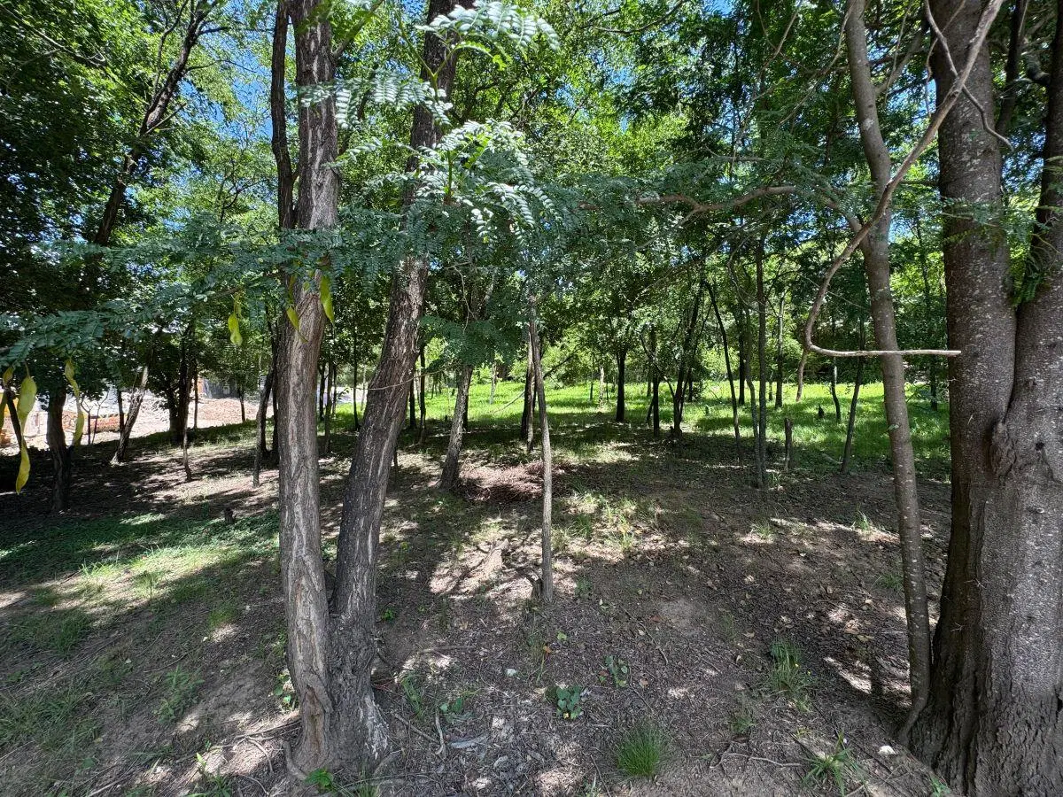 TERRENO EN BARRIO EL GOLF ALTA GRACIA-CALLE JUAN PABLO II 4