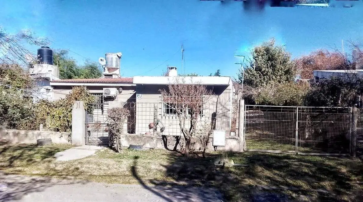 CASA EN VILLA PARQUE SANTA ANA 8