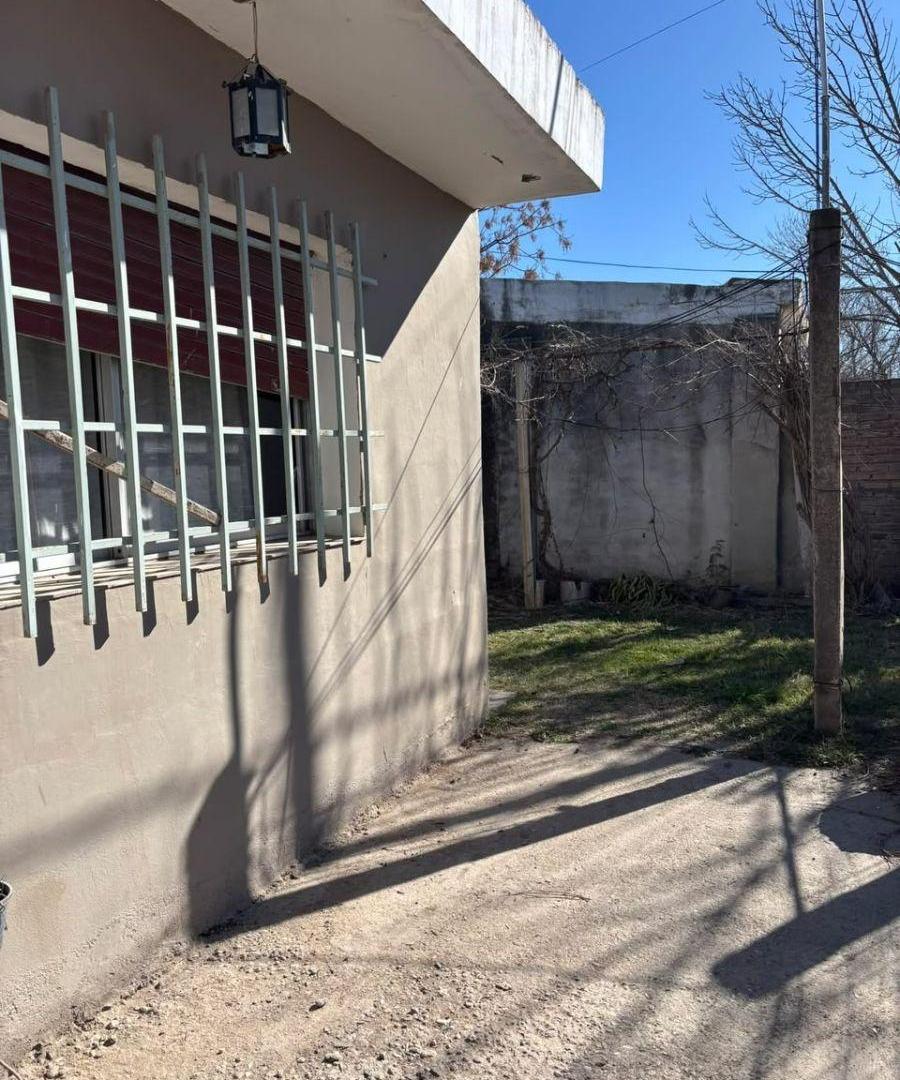 Foto de CASA EN VILLA PARQUE SANTA ANA, imagen 4